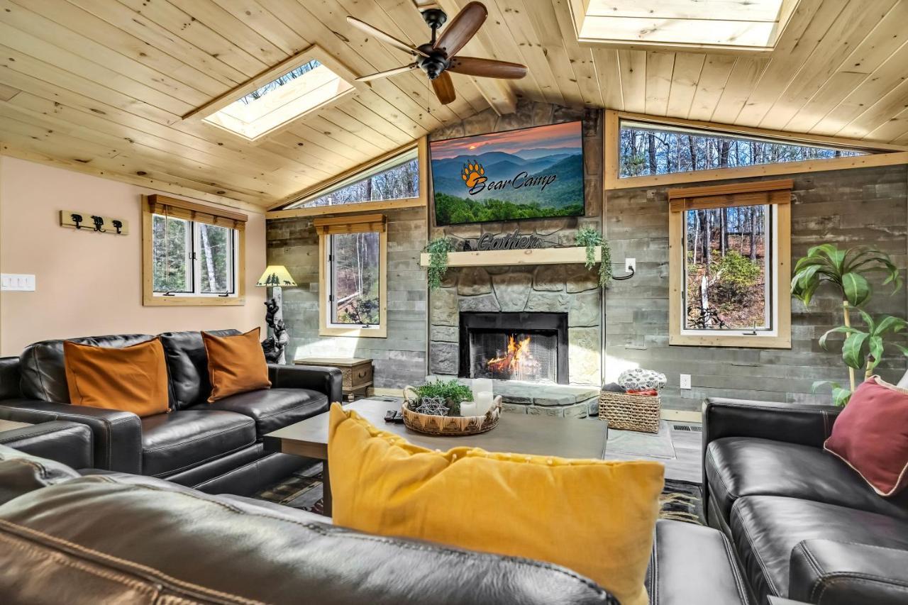 Whispering Winds, Hot Tub, Game Room, Wifi, 1089 Free Tickets Each Paid Day, Dollywood And More Gatlinburg Exterior foto